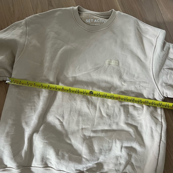Set Active Oversized Crewneck Sweatshirt in Macadamia Size S - Picture 4 of 7